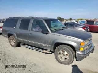 1999 Chevrolet Suburban с VIN 3GNFK16R6XG236729, выставлен на аукционе Copart как лот 71226015 с пробегом Не указан миль и Чистый • Clean title. История ставок и продаж доступна на DreamBid. Изображение 4.