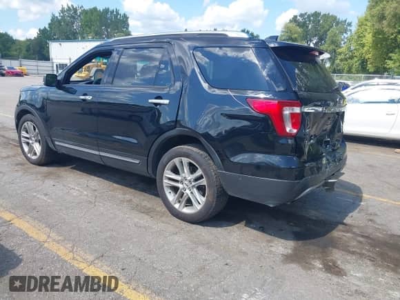 2017 Ford Explorer Limited с VIN 1FM5K8F8XHGB88357, выставлен на аукционе IAAI как лот 43136142 с пробегом 157 284 миль миль и . История ставок и продаж доступна на DreamBid. Изображение 3.