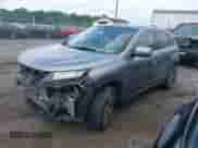 2021 Mitsubishi Outlander ES z VIN JA4ARUAU9MU032344, wystawiony jako IAAI lot #42243380 z przebiegiem 67 896 mil mil oraz . Historia ofert i sprzedaży dostępna na DreamBid. Obrazek 2.