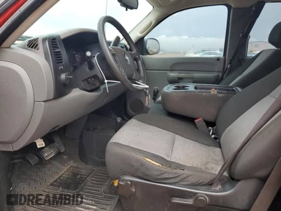 2007 Chevrolet Silverado 1500 Work Truck с VIN 2GCEK19C171716293, выставлен на аукционе Copart как лот 69583274 с пробегом 149 922 миль миль и Списание • Salvage title. История ставок и продаж доступна на DreamBid. Изображение 7.