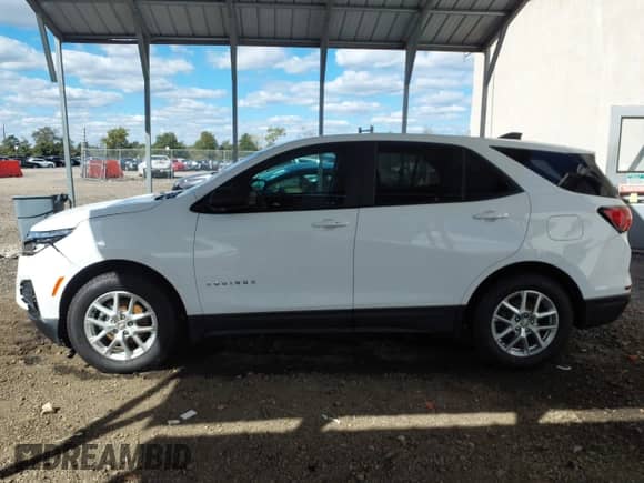 2022 Chevrolet Equinox LS с VIN 3GNAXSEV5NS247490, выставлен на аукционе IAAI как лот 43425565 с пробегом 25 633 миль миль и . История ставок и продаж доступна на DreamBid. Изображение 14.