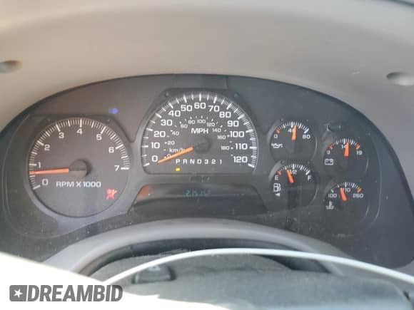 2008 Chevrolet TrailBlazer Fleet 2FL with VIN 1GNDT13S382142653, listed as a Copart auction lot 68042935 with 215,152 mi miles and Salvage title. Bid and sale history available at DreamBid. Image 9.