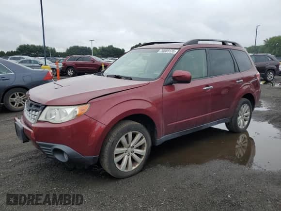 2013 Subaru Forester X Limited z VIN JF2SHAEC9DH437420, wystawiony jako Copart lot #70889135 z przebiegiem 136 536 mil mil oraz Szkoda całkowita • Salvage title. Historia ofert i sprzedaży dostępna na DreamBid. Obrazek 1.