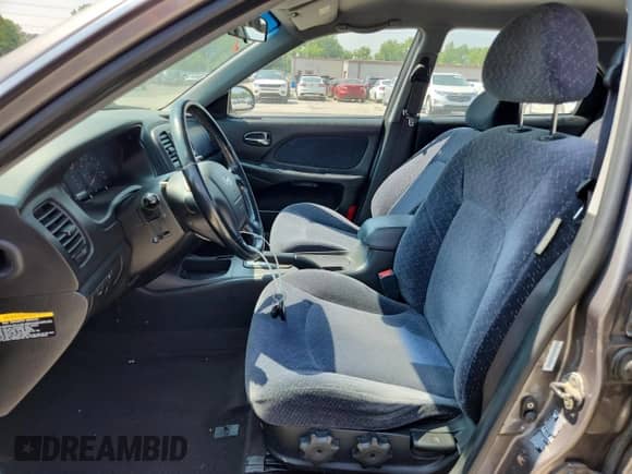 2004 Hyundai Sonata z VIN KMHWF25S24A985640, wystawiony jako Copart lot #63283325 z przebiegiem 235 372 mil mil oraz Szkoda całkowita • Salvage title. Historia ofert i sprzedaży dostępna na DreamBid. Obrazek 7.