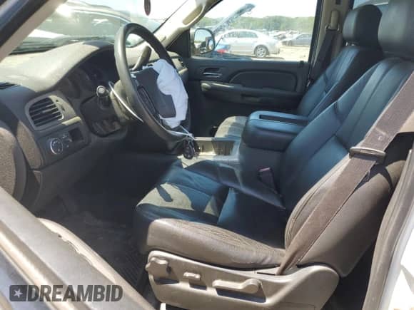 2008 Chevrolet Tahoe Police with VIN 1GNEC03028R268197, listed as a Copart auction lot 67709515 with Not provided miles and Clean title. Bid and sale history available at DreamBid. Image 7.