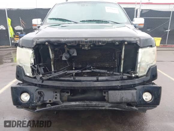 2009 Ford F-150 XL с VIN 1FTPW12V39FA49943, выставлен на аукционе IAAI как лот 43330263 с пробегом 332 635 миль миль и . История ставок и продаж доступна на DreamBid. Изображение 6.
