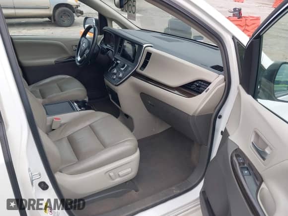 2016 Toyota Sienna XLE with VIN 5TDYK3DC1GS723205, listed as a IAAI auction lot 42044316 with 129,540 mi miles and . Bid and sale history available at DreamBid. Image 5.