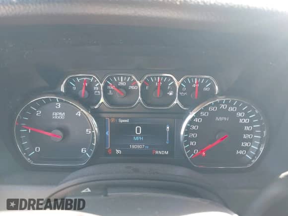 2015 Chevrolet Tahoe LT с VIN 1GNSKBKC9FR264772, выставлен на аукционе IAAI как лот 43097216 с пробегом 190 907 миль миль и . История ставок и продаж доступна на DreamBid. Изображение 7.