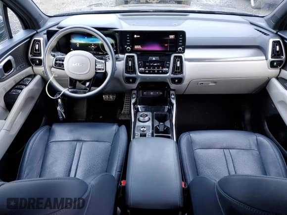 2022 Kia Sorento SX Prestige with VIN KNDRMDLH9N5087735, listed as a Copart auction lot 83571524 with 54,962 mi miles and Salvage title. Bid and sale history available at DreamBid. Image 8.