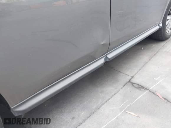 2019 Nissan Pathfinder SL with VIN 5N1DR2MM1KC625259, listed as a IAAI auction lot 42161242 with 111,096 mi miles and . Bid and sale history available at DreamBid. Image 21.