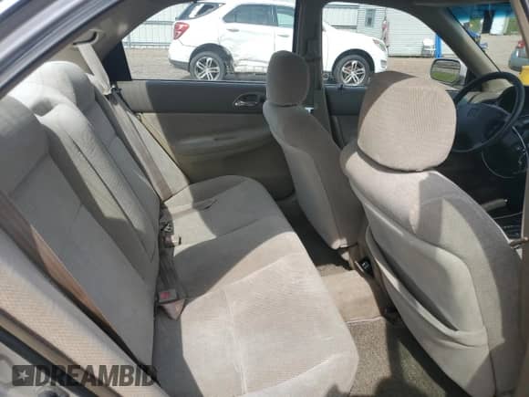 1996 Honda Accord LX z VIN 1HGCD5638TA093463, wystawiony jako Copart lot #60174595 z przebiegiem 154 571 mil mil oraz Czysty tytuł • Clean title. Historia ofert i sprzedaży dostępna na DreamBid. Obrazek 10.