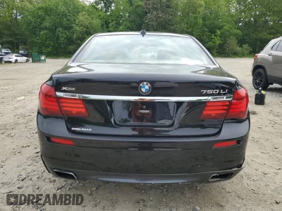 2015 BMW 7 Series 750Li xDrive with VIN WBAYF8C54FD653940, listed as a Copart auction lot 55762915 with 89,037 mi miles and Clean title. Bid and sale history available at DreamBid. Image 6.