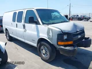 2005 Chevrolet Express Cargo with VIN 1GCGG29U851189140, listed as a IAAI auction lot 42733386 with 220,886 mi miles and . Bid and sale history available at DreamBid. Image 1.