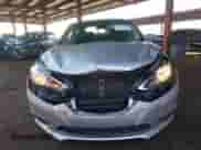 2019 Nissan Sentra S z VIN 3N1AB7AP2KY367643, wystawiony jako IAAI lot #43430322 z przebiegiem 87 264 mil mil oraz . Historia ofert i sprzedaży dostępna na DreamBid. Obrazek 6.
