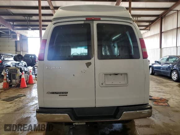 2009 Chevrolet Express Passenger with VIN 1GAHG35K491170193, listed as a Copart auction lot 59088775 with 182,810 mi miles and Salvage title. Bid and sale history available at DreamBid. Image 6.