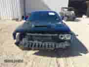 2019 Dodge Challenger R/T Scat Pack z VIN 2C3CDZFJXKH625661, wystawiony jako IAAI lot #43440616 z przebiegiem 57 047 mil mil oraz . Historia ofert i sprzedaży dostępna na DreamBid. Obrazek 6.