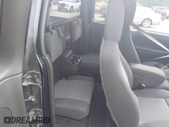 2011 Chevrolet Colorado 1LT с VIN 1GCJTCFE5B8140727, выставлен на аукционе IAAI как лот 43001107 с пробегом 86 014 миль миль и . История ставок и продаж доступна на DreamBid. Изображение 8.