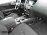 2014 Nissan Pathfinder SL с VIN 5N1AR2MM8EC676197, выставлен на аукционе IAAI как лот 42269076 с пробегом 196 827 миль миль и . История ставок и продаж доступна на DreamBid. Изображение 5.