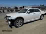 2016 Chrysler 300 C с VIN 2C3CCAEG8GH343018, выставлен на аукционе Copart как лот 68912245 с пробегом 109 032 миль миль и Списание • Salvage title. История ставок и продаж доступна на DreamBid. Изображение 1.