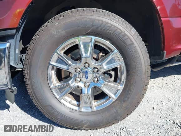 2015 Ford F-150 XLT с VIN 1FTEX1EP2FFC90390, выставлен на аукционе IAAI как лот 43365132 с пробегом Не указан миль и . История ставок и продаж доступна на DreamBid. Изображение 12.