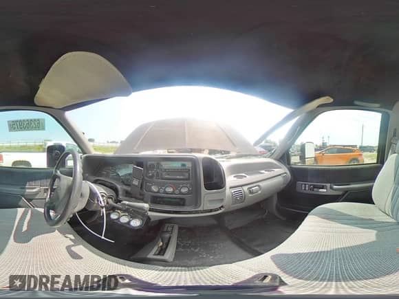 1996 Chevrolet Silverado 2500 с VIN 1GCGK24R5TE237782, выставлен на аукционе Copart как лот 62363975 с пробегом 193 992 миль миль и Чистый • Clean title. История ставок и продаж доступна на DreamBid. Изображение 15.
