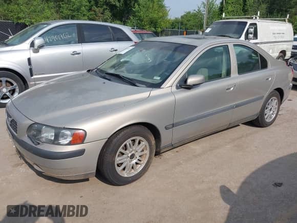 2004 Volvo S60 с VIN YV1RS61T342329485, выставлен на аукционе IAAI как лот 42874433 с пробегом 139 059 миль миль и . История ставок и продаж доступна на DreamBid. Изображение 2.