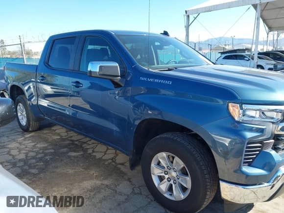 2024 Chevrolet Silverado 1500 LT with VIN 3GCPACEK1RG173476, listed as a IAAI auction lot 43450587 with 19,972 mi miles and . Bid and sale history available at DreamBid. Image 14.