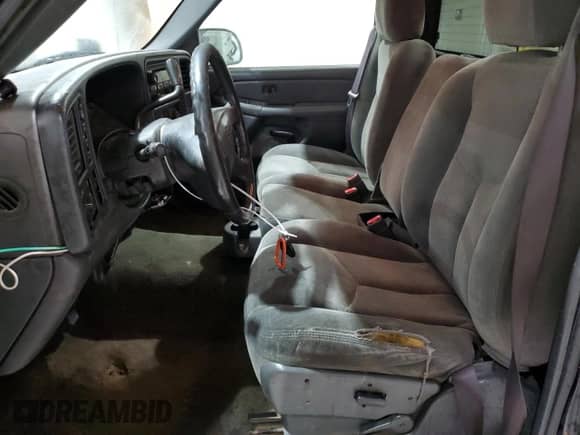2004 Chevrolet Silverado 1500 LS с VIN 1GCEK14T84E196840, выставлен на аукционе Copart как лот 75642134 с пробегом 194 915 миль миль и Чистый • Clean title. История ставок и продаж доступна на DreamBid. Изображение 7.
