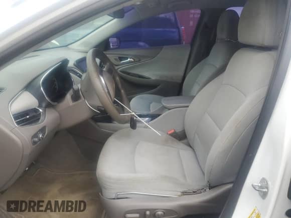 2016 Chevrolet Malibu LT с VIN 1G1ZE5ST4GF353905, выставлен на аукционе Copart как лот 85284225 с пробегом 211 829 миль миль и Списание • Salvage title. История ставок и продаж доступна на DreamBid. Изображение 7.