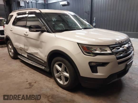 2018 Ford Explorer XLT с VIN 1FM5K7D89JGA54488, выставлен на аукционе IAAI как лот 42558280 с пробегом 56 106 миль миль и . История ставок и продаж доступна на DreamBid. Изображение 1.