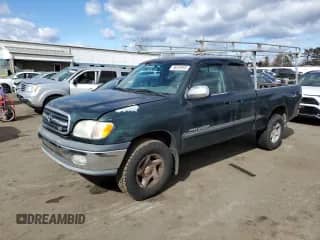 2000 Toyota Tundra SR5 z VIN 5TBRT3412YS103117, wystawiony jako Copart lot #48295995 z przebiegiem 215 447 mil mil oraz Nie do naprawy • Non repairable. Historia ofert i sprzedaży dostępna na DreamBid. Obrazek 1.