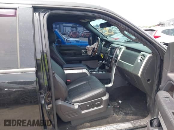 2013 Ford F-150 XLT z VIN 1FTFW1E65DFC69576, wystawiony jako IAAI lot #42198570 z przebiegiem 203 802 mil mil oraz . Historia ofert i sprzedaży dostępna na DreamBid. Obrazek 5.