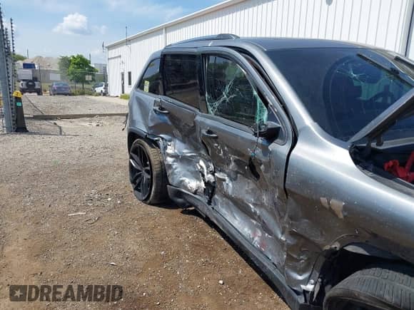 2013 Jeep Grand Cherokee Limited с VIN 1C4RJFBT2DC592505, выставлен на аукционе IAAI как лот 42636703 с пробегом 144 261 миль миль и . История ставок и продаж доступна на DreamBid. Изображение 6.