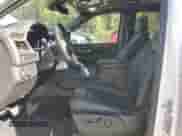 2022 Chevrolet Tahoe Z71 с VIN 1GNSKPKD9NR299218, выставлен на аукционе Copart как лот 85306395 с пробегом 49 621 миль миль и Списание • Salvage title. История ставок и продаж доступна на DreamBid. Изображение 7.