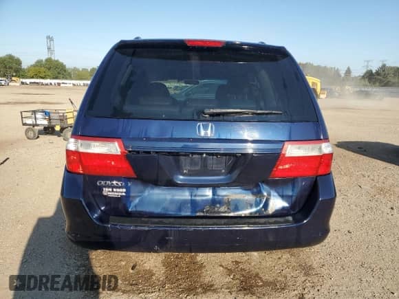 2007 Honda Odyssey EX-L с VIN 5FNRL38707B077318, выставлен на аукционе Copart как лот 71250165 с пробегом 174 272 миль миль и Списание • Salvage title. История ставок и продаж доступна на DreamBid. Изображение 6.