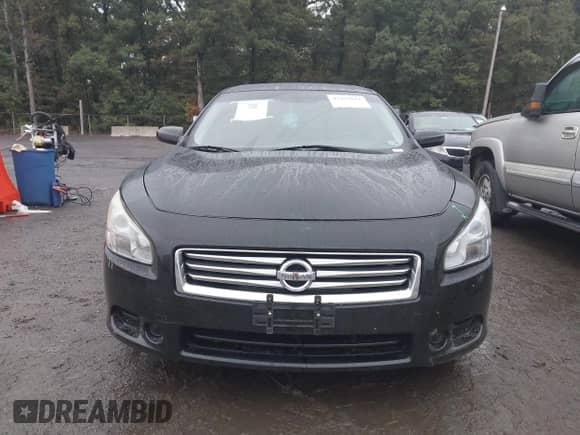 2014 Nissan Maxima S z VIN 1N4AA5AP9EC905908, wystawiony jako IAAI lot #43253021 z przebiegiem 118 012 mil mil oraz . Historia ofert i sprzedaży dostępna na DreamBid. Obrazek 12.