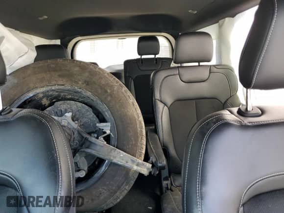 2024 Jeep Grand Cherokee Altitude X with VIN 1C4RJKAG0R8624570, listed as a Copart auction lot 70735605 with 24,407 mi miles and Salvage title. Bid and sale history available at DreamBid. Image 10.