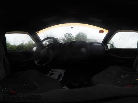 2000 Chevrolet S-10 с VIN 1GCCS1453YK296165, выставлен на аукционе IAAI как лот 42190667 с пробегом 215 370 миль миль и . История ставок и продаж доступна на DreamBid. Изображение 21.