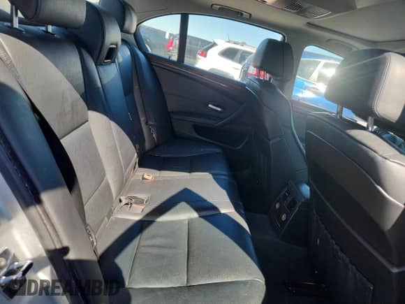 2009 BMW 5 Series 535i xDrive z VIN WBANV93529C133273, wystawiony jako Copart lot #82155165 z przebiegiem 155 909 mil mil oraz Szkoda całkowita • Salvage title. Historia ofert i sprzedaży dostępna na DreamBid. Obrazek 10.