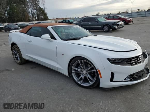 2021 Chevrolet Camaro 3LT с VIN 1G1FD3DS3M0131093, выставлен на аукционе Copart как лот 81830043 с пробегом 40 470 миль миль и . История ставок и продаж доступна на DreamBid. Изображение 4.