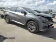2018 Nissan Murano S z VIN 5N1AZ2MG0JN144144, wystawiony jako Copart lot #46196815 z przebiegiem 93 885 mil mil oraz Nie do naprawy • Non repairable. Historia ofert i sprzedaży dostępna na DreamBid. Obrazek 4.