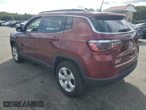 2021 Jeep Compass Latitude with VIN 3C4NJDBB3MT578739, listed as a Copart auction lot 71029945 with 34,626 mi miles and Salvage title. Bid and sale history available at DreamBid. Image 2.