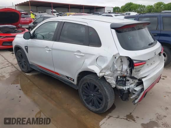 2023 Mitsubishi Outlander ES z VIN JA4ARUAU2PU007726, wystawiony jako IAAI lot #41899004 z przebiegiem 32 019 mil mil oraz . Historia ofert i sprzedaży dostępna na DreamBid. Obrazek 3.
