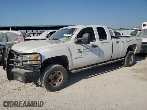 2013 Chevrolet Silverado 2500HD with VIN 1GB2CVC8XDZ356945, listed as a Copart auction lot 76039334 with 223,018 mi miles and Clean title. Bid and sale history available at DreamBid. Image 1.