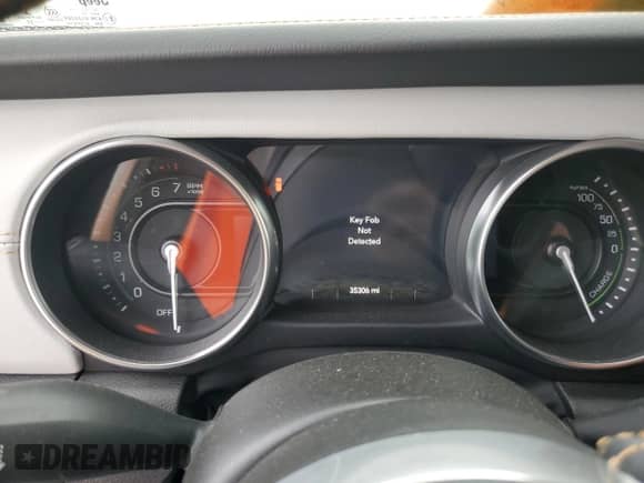 2022 Jeep Wrangler Unlimited Sahara with VIN 1C4JJXP6XNW207648, listed as a Copart auction lot 58209795 with 35,306 mi miles and Salvage title. Bid and sale history available at DreamBid. Image 9.