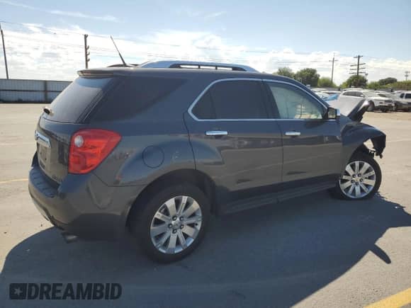 2010 Chevrolet Equinox 2LT z VIN 2CNFLNEY0A6399915, wystawiony jako Copart lot #67455545 z przebiegiem Nie podano mil oraz Szkoda całkowita • Salvage title. Historia ofert i sprzedaży dostępna na DreamBid. Obrazek 3.
