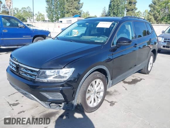 2018 Volkswagen Tiguan S с VIN 3VV1B7AX1JM091928, выставлен на аукционе IAAI как лот 42283454 с пробегом 53 650 миль миль и . История ставок и продаж доступна на DreamBid. Изображение 6.