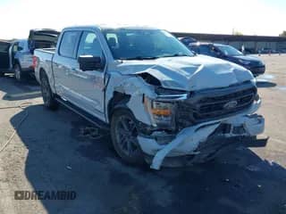 2023 Ford F-150 XL z VIN 1FTFW1ED8PFD06820, wystawiony jako IAAI lot #43155999 z przebiegiem 104 441 mil mil oraz . Historia ofert i sprzedaży dostępna na DreamBid. Obrazek 1.