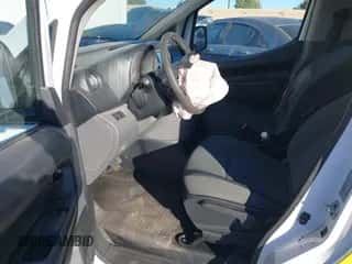 2017 Chevrolet City Express Cargo LT с VIN 3N63M0ZN8HK699508, выставлен на аукционе IAAI как лот 41322139 с пробегом Не указан миль и . История ставок и продаж доступна на DreamBid. Изображение 5.