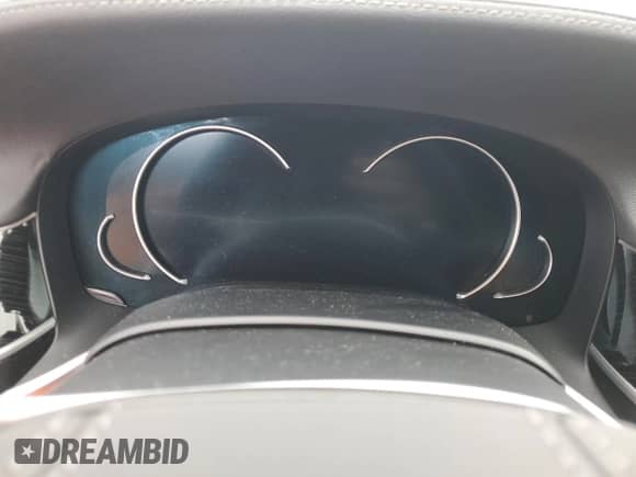 2019 BMW 7 Series 740i xDrive with VIN WBA7E4C52KGV28872, listed as a Copart auction lot 61689005 with Not provided miles and Salvage title. Bid and sale history available at DreamBid. Image 9.